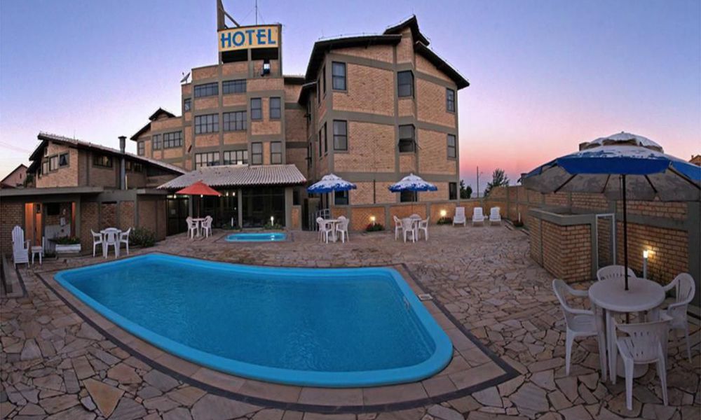 Silvestre Praia Hotel
